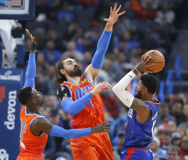 关于中国男篮血洗希腊男篮，乔治绝境逆转的信息