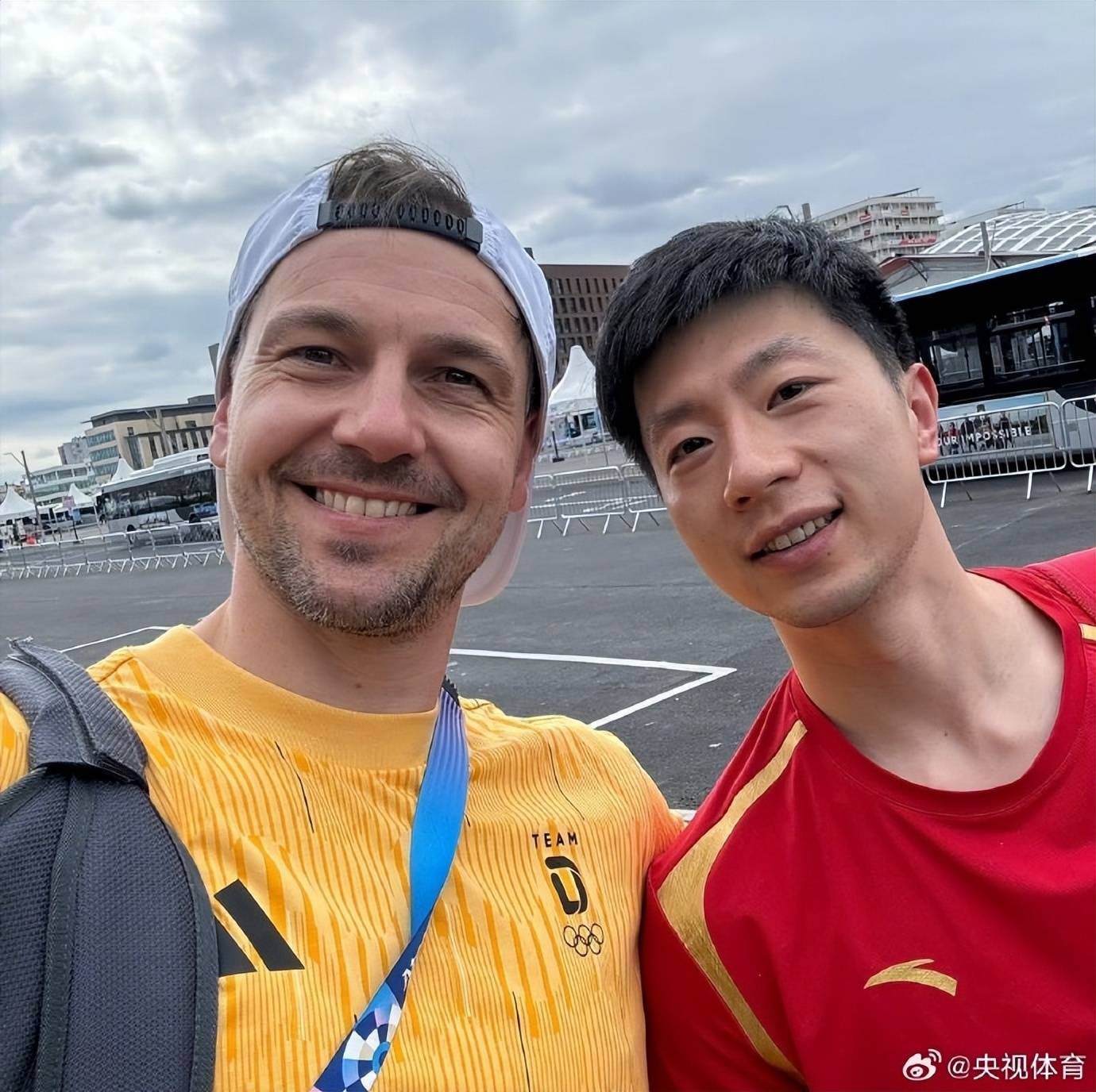 LOL直播入口-波兰乒乓球队险胜奥地利乒乓球队，波尔完成帽子戏法