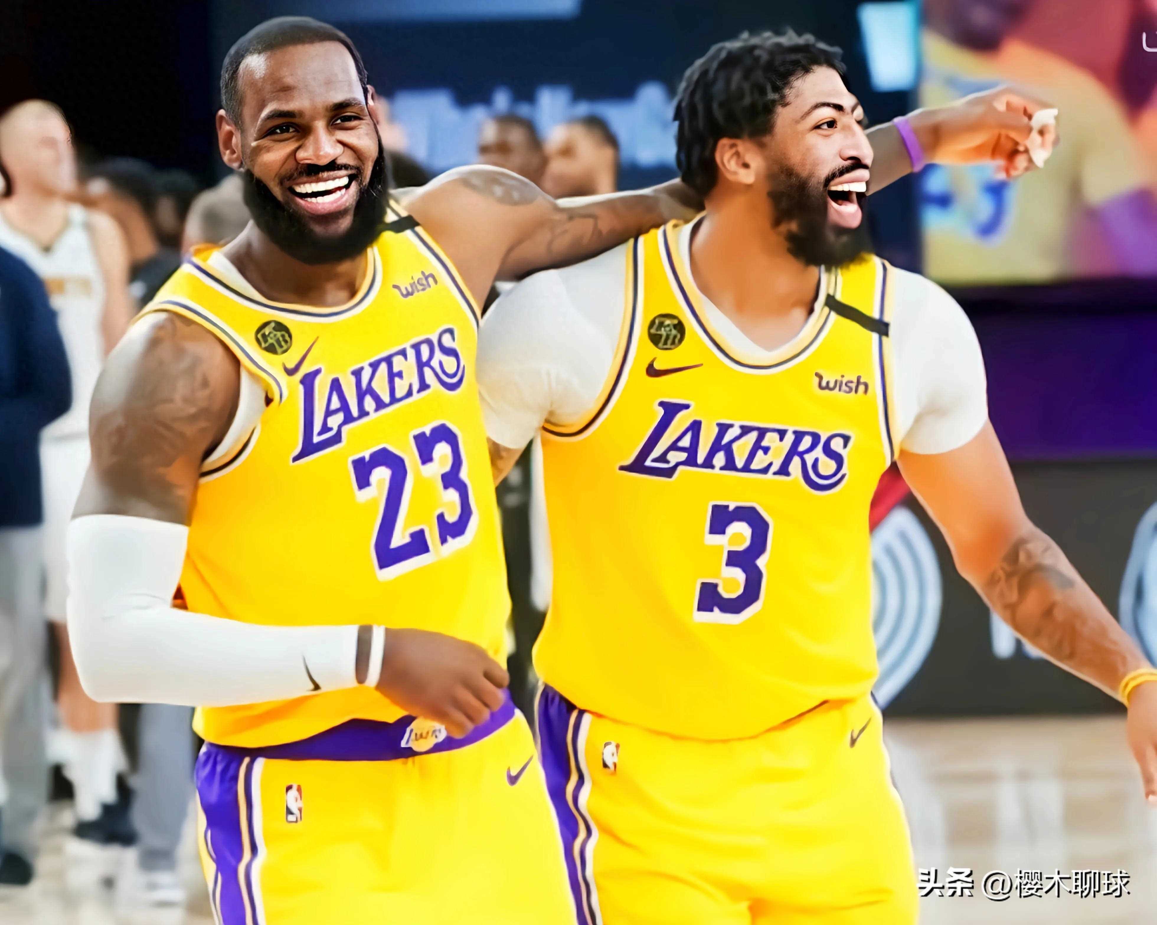 热火B队轻取希腊男篮，詹姆斯送出助攻的简单介绍