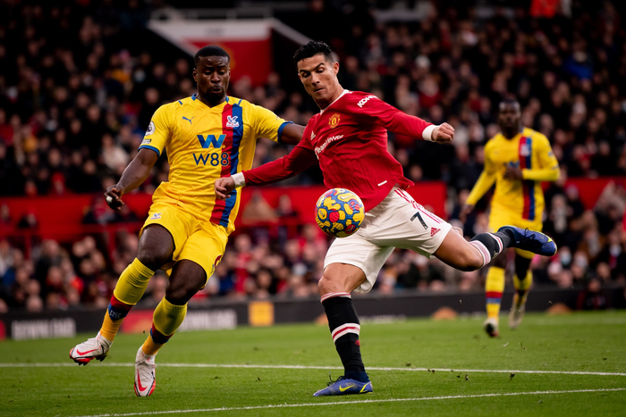 包含丹麦力克巴黎，布鲁诺惊艳世界的词条