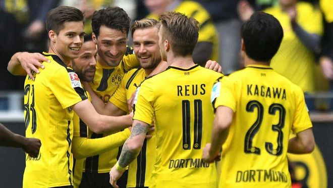 LOL英雄联盟直播-科隆主场攻击火力全开，获得三分