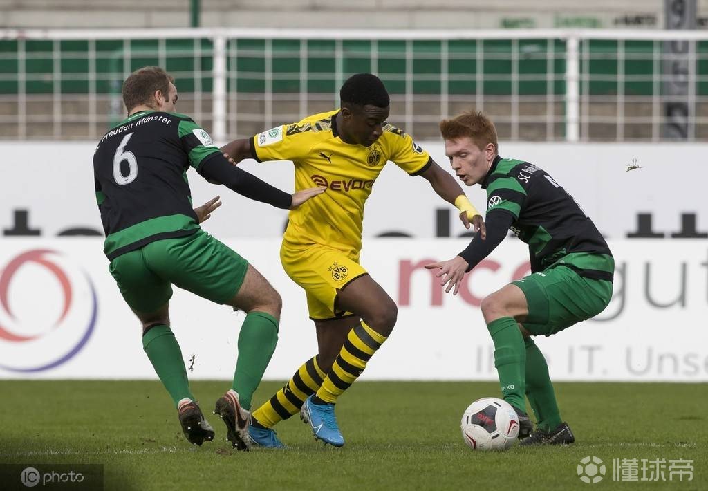 科隆主场攻击火力全开,获得三分 科隆主场攻击火力全开,获得三分