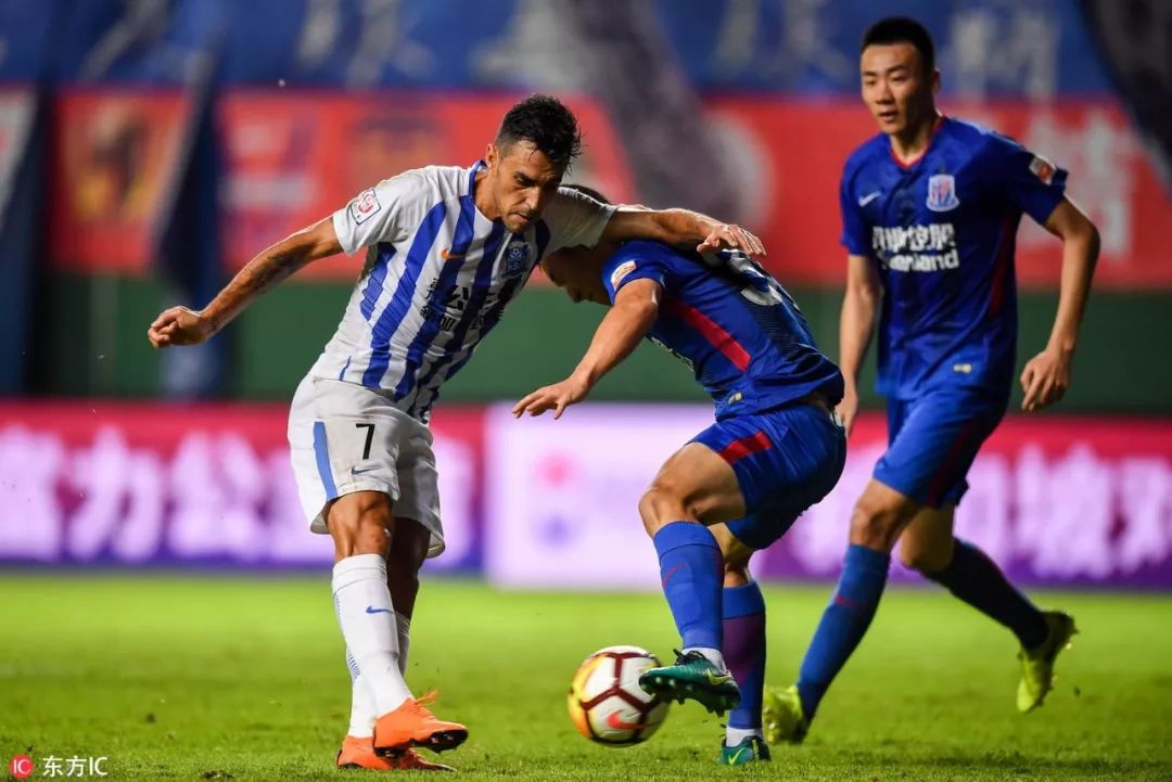 施密特球队胜泰达,保级形势略有改观 施密特球队胜泰达,保级形势略有改观