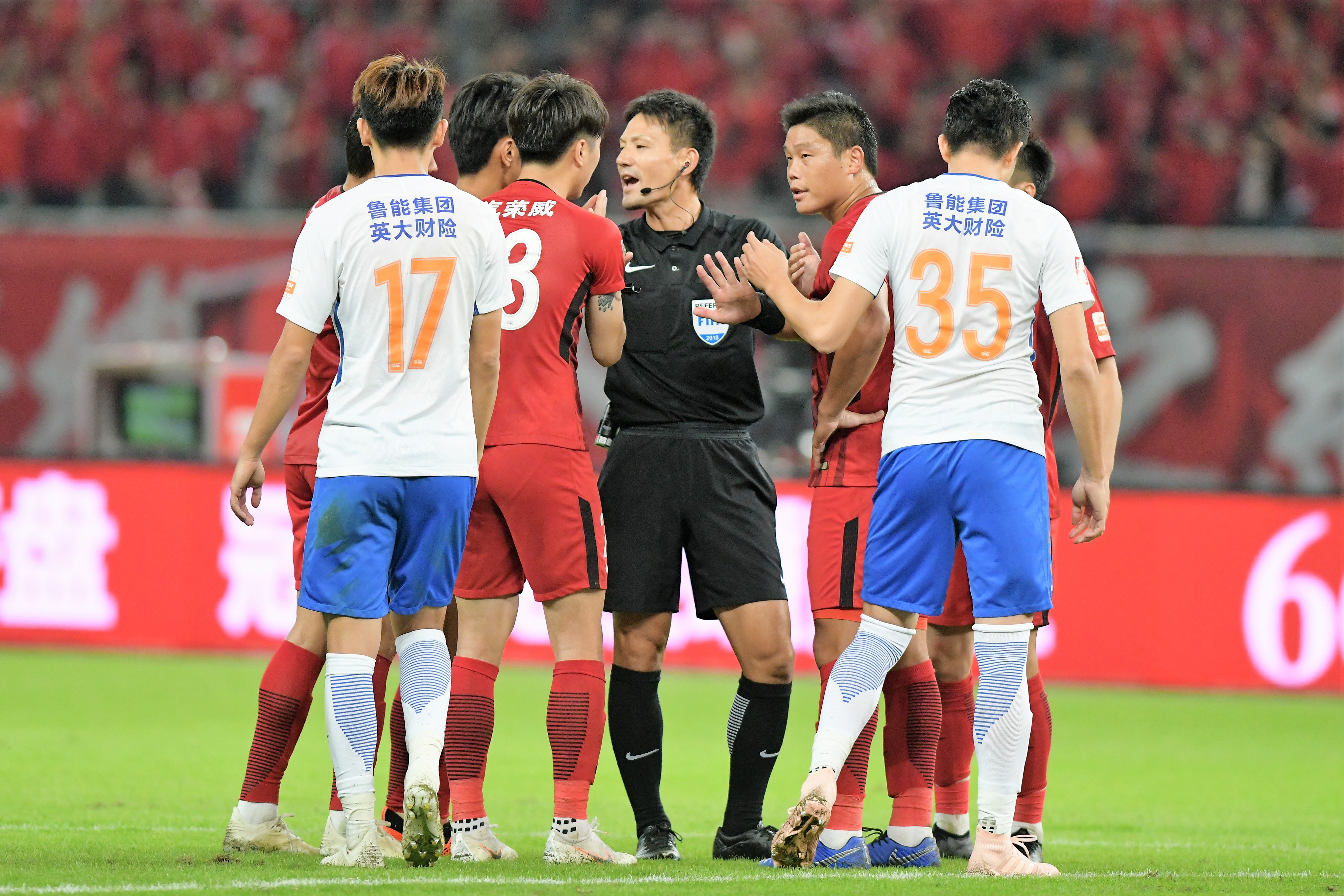 LOL英雄联盟投注平台-佛罗伦萨豪取亚冠席位：雄心勃勃