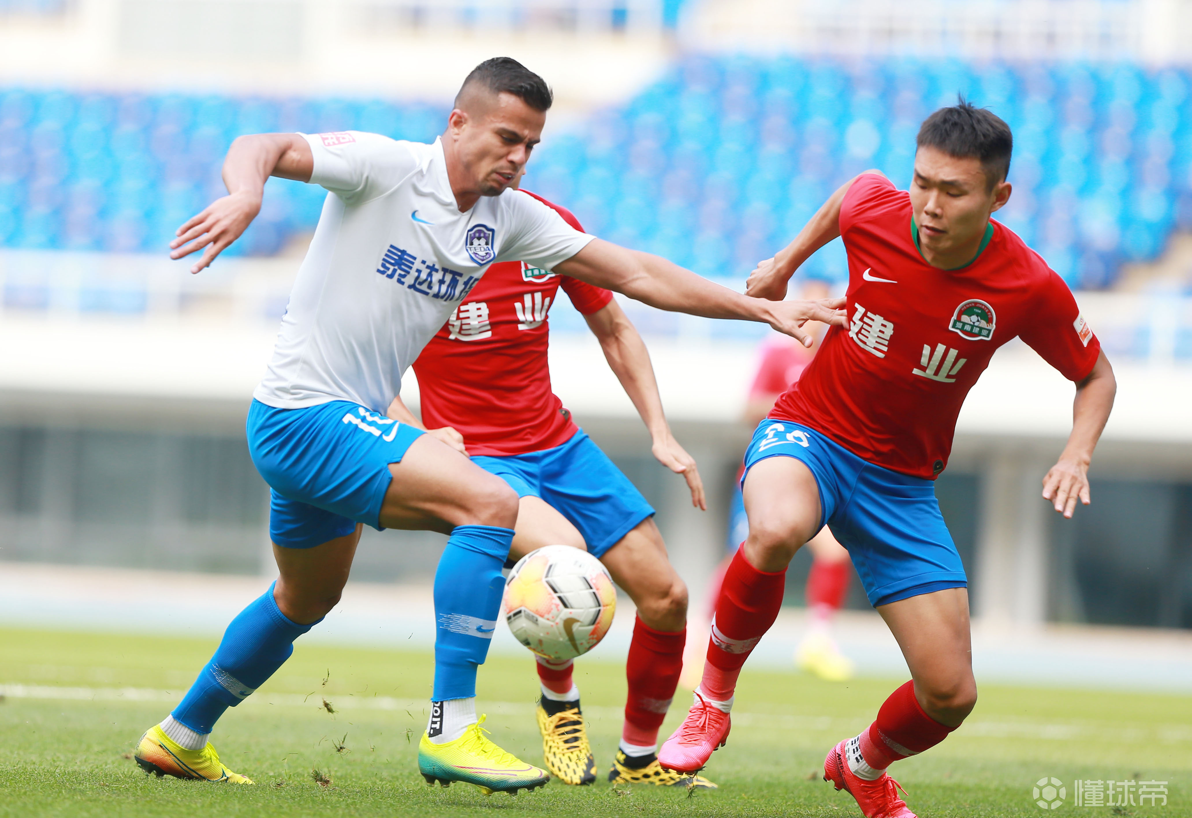 天津泰达力争在主场赢得三分的简单介绍