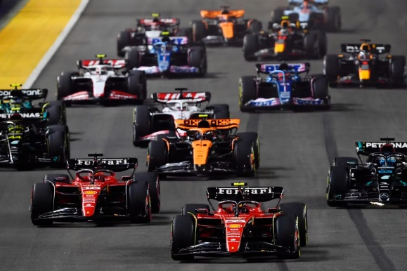 红牛二队横扫索伯车队,皮亚斯特里点燃赛场的简单介绍 红牛二队横扫索伯车队,皮亚斯特里点燃赛场的简单介绍