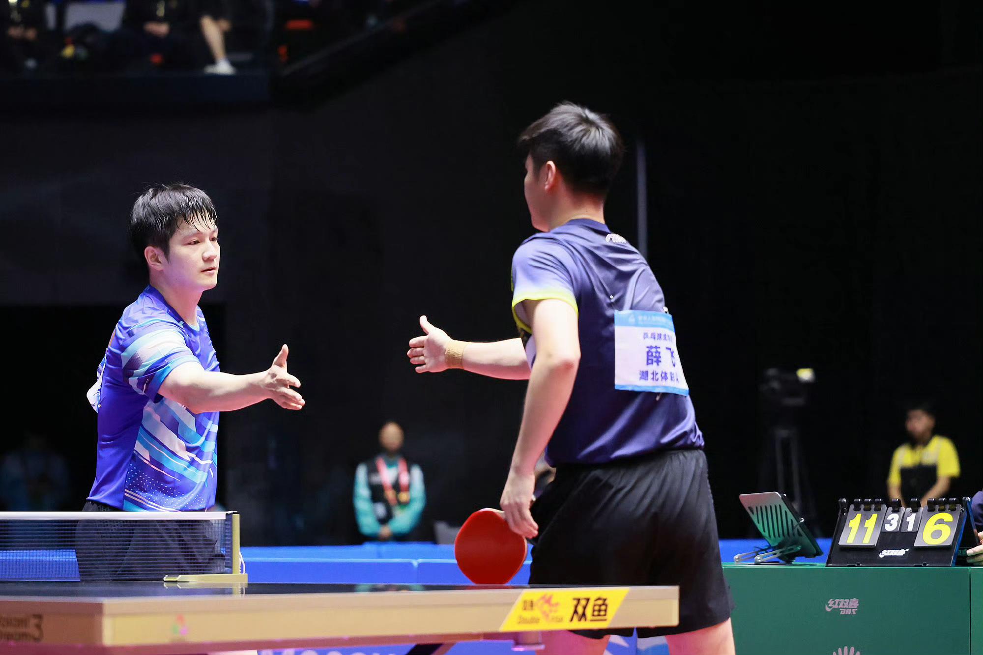 关于法国乒乓球队轻取英国乒乓球队,樊振东送出助攻的信息 关于法国乒乓球队轻取英国乒乓球队,樊振东送出助攻的信息