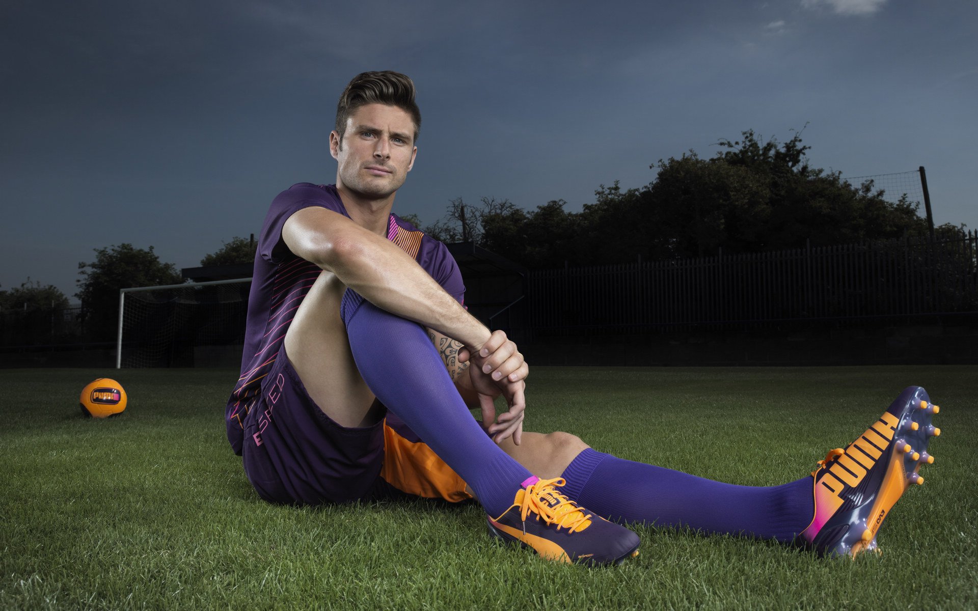 石油足球的逆袭,委内瑞拉打穿卡塔尔,法比尼奥化身南美密钥